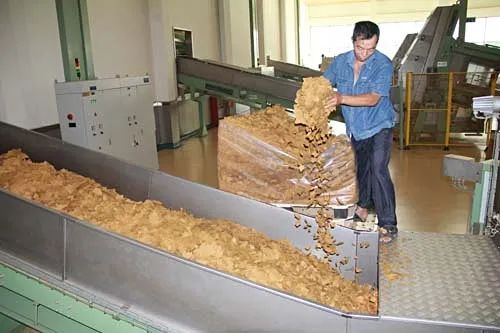 煙草加工異味廢氣危害大，快速除臭就用Dejing的凈除臭劑！.jpg